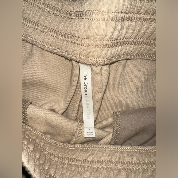 ARITZIA BABATON PANTS SIZE S - Picture 2 of 4